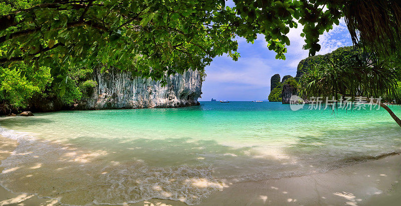 Koh Hong海滩全景